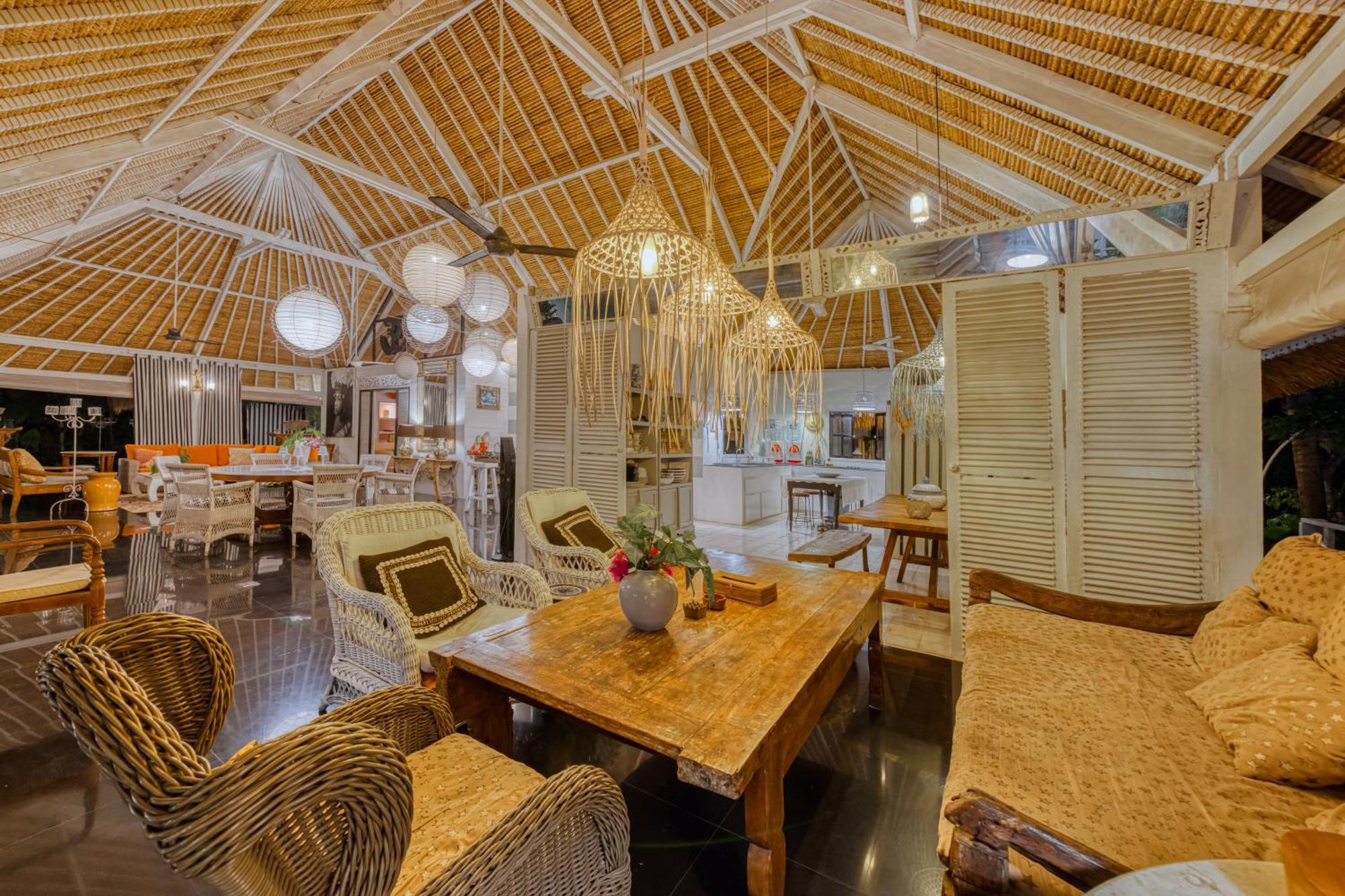 Villa Kalis, 10 Bedroom Family And Group Villa Seminyak Eksteriør bilde