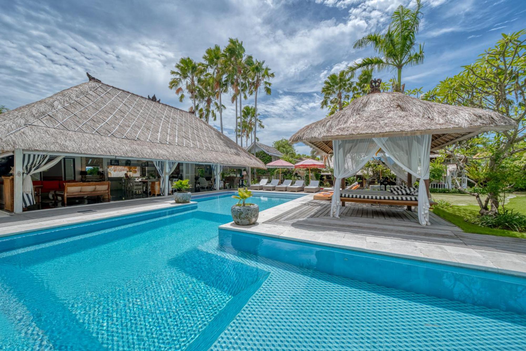 Villa Kalis, 10 Bedroom Family And Group Villa Seminyak Eksteriør bilde