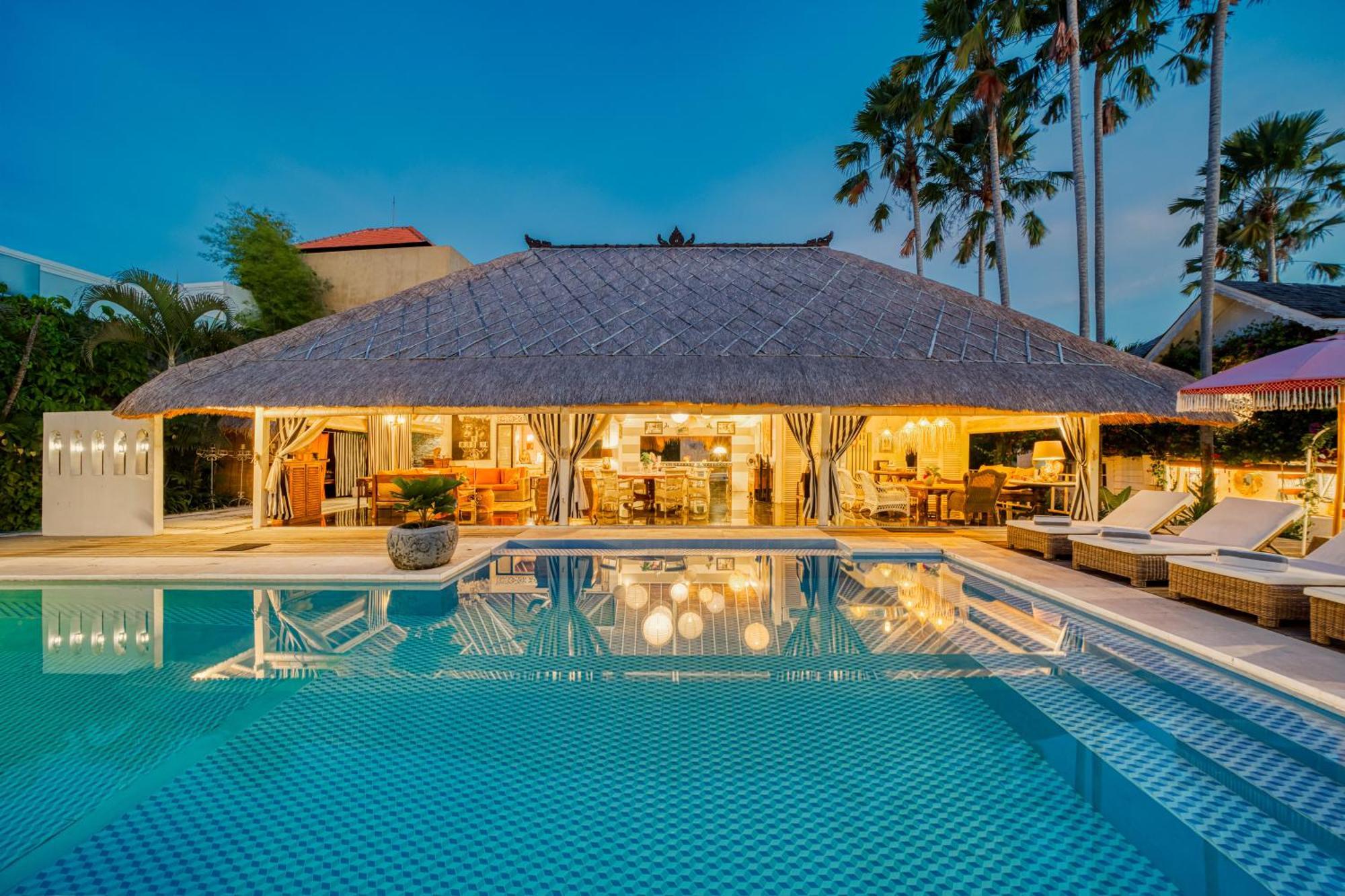 Villa Kalis, 10 Bedroom Family And Group Villa Seminyak Eksteriør bilde