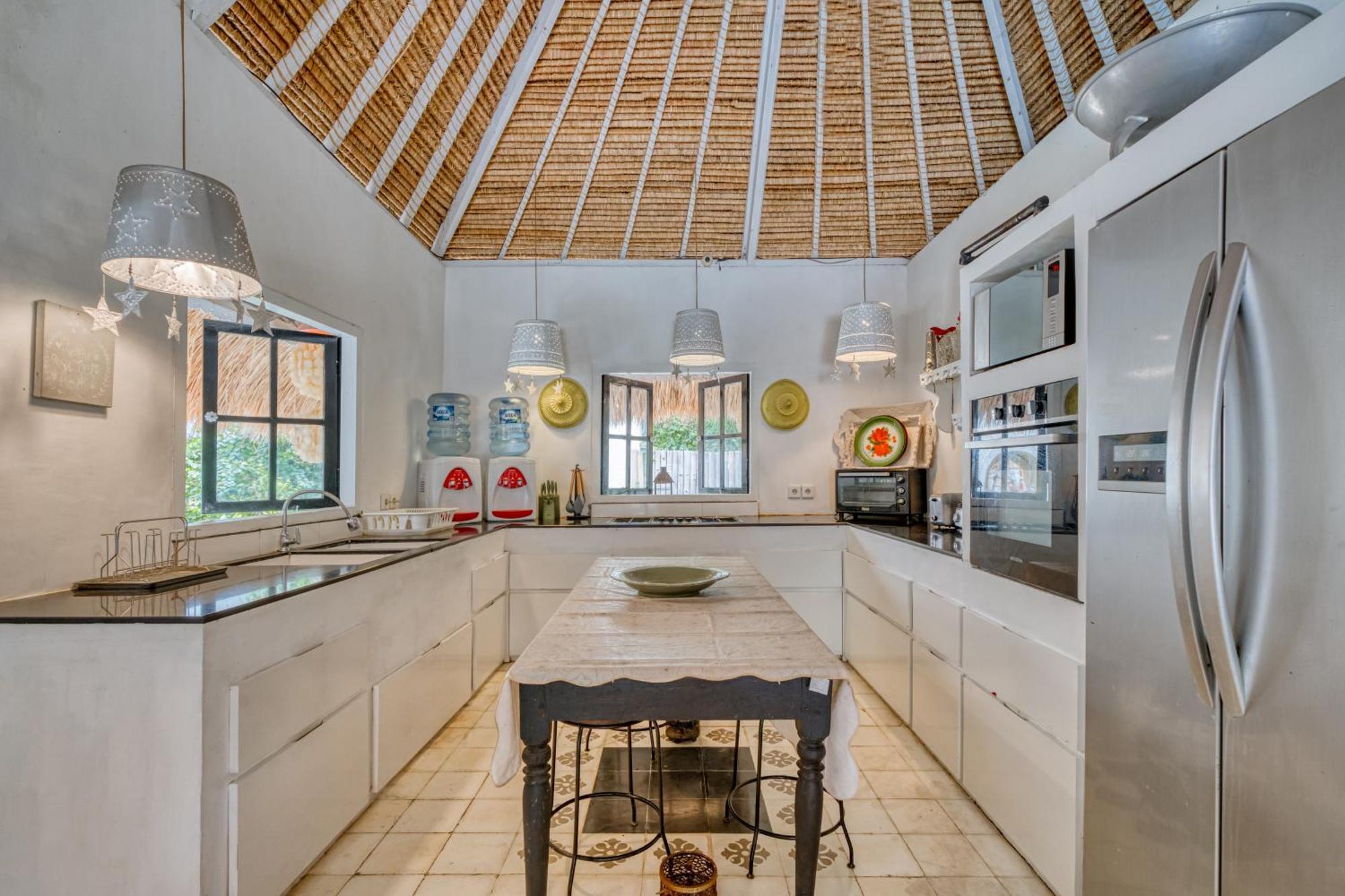 Villa Kalis, 10 Bedroom Family And Group Villa Seminyak Eksteriør bilde