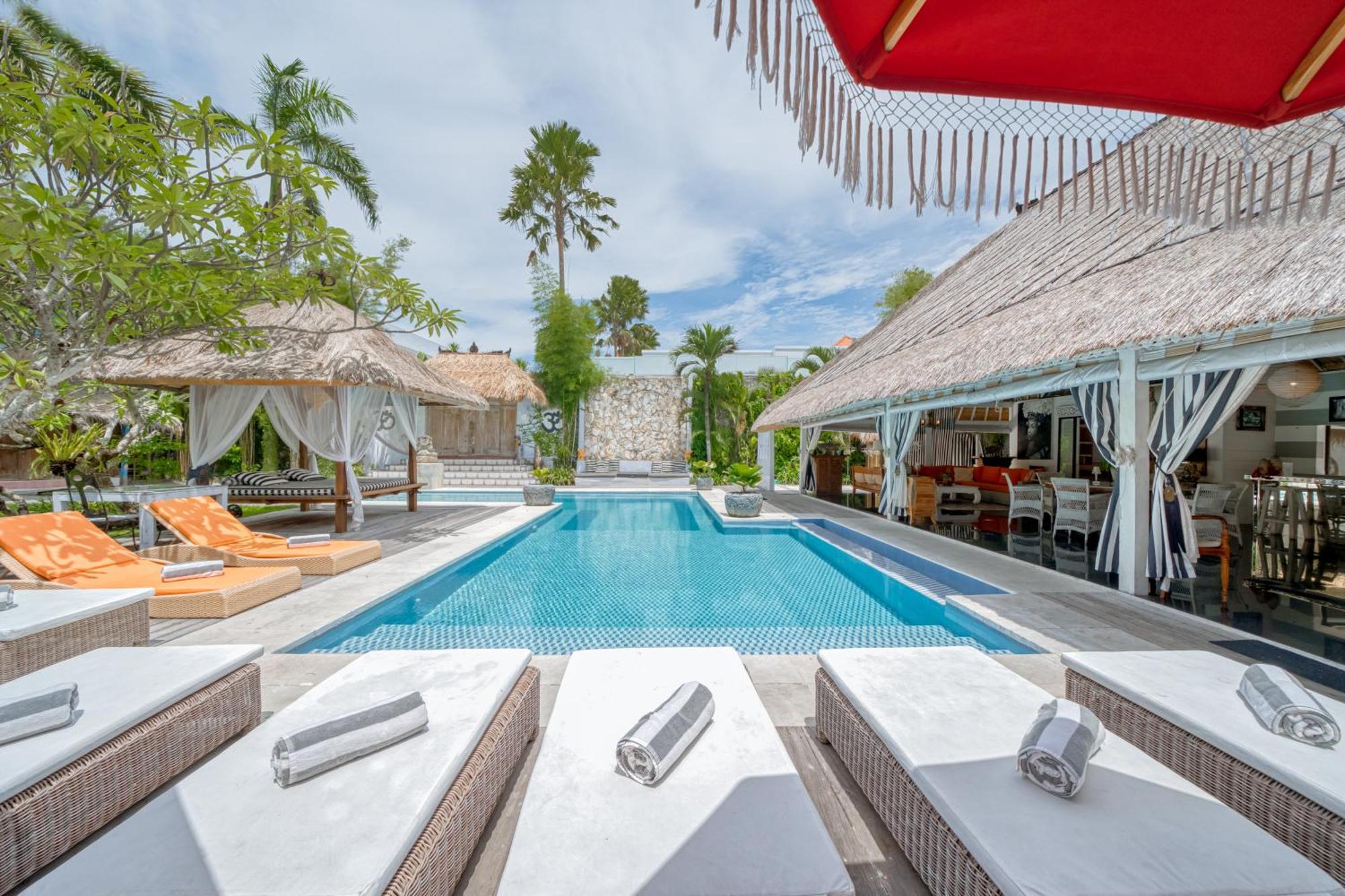Villa Kalis, 10 Bedroom Family And Group Villa Seminyak Eksteriør bilde