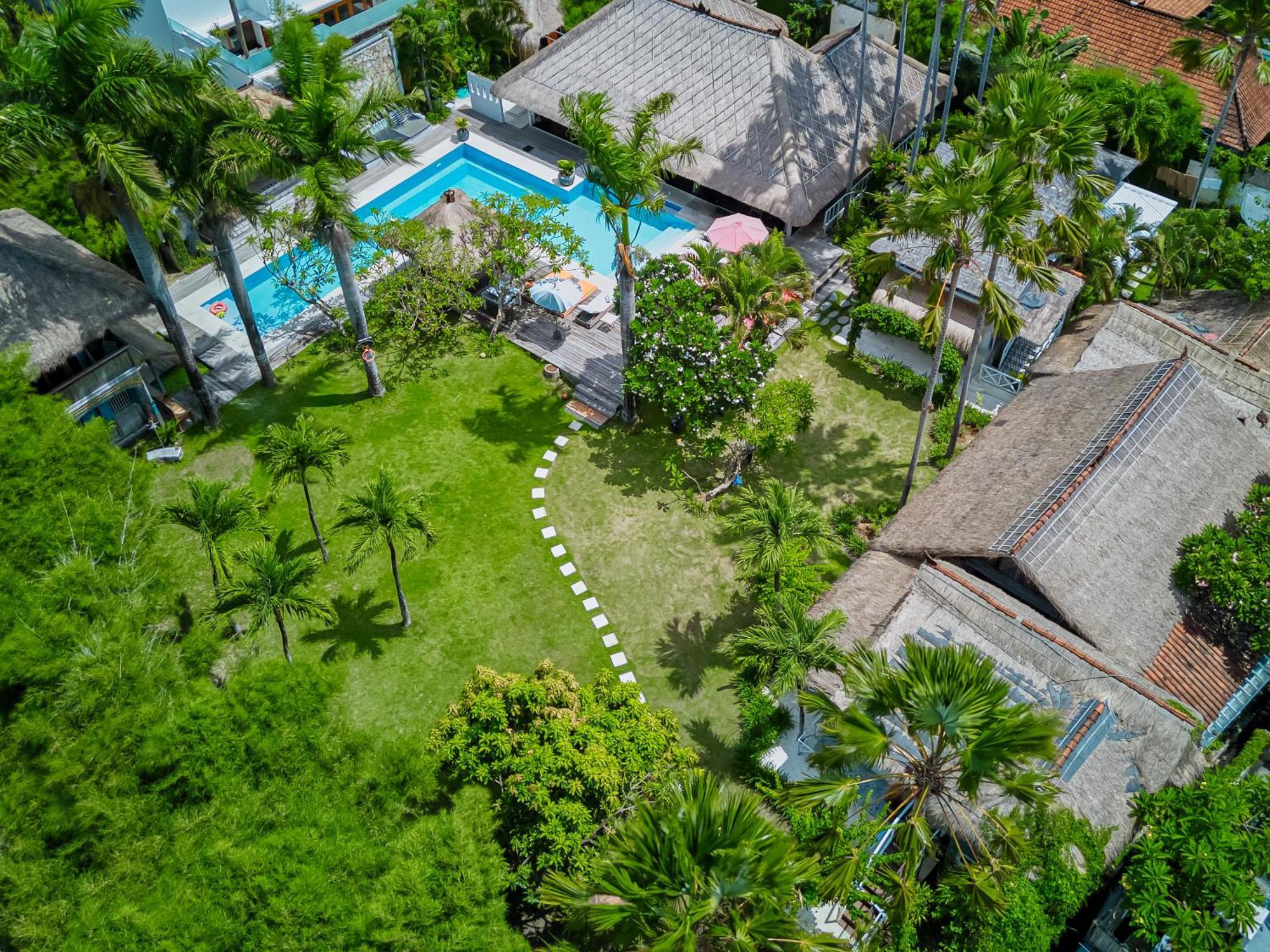 Villa Kalis, 10 Bedroom Family And Group Villa Seminyak Eksteriør bilde